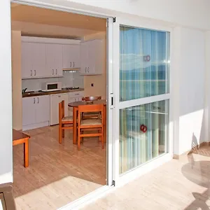 Mar Blau Lejlighedshotel